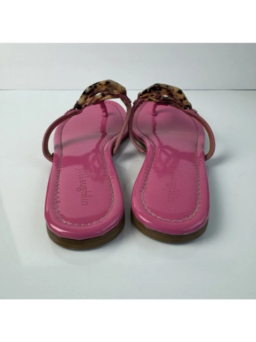J. McLaughlin Lucy Pink Patent Leather Tortoise Medallion Thong Sandals Size 8.5